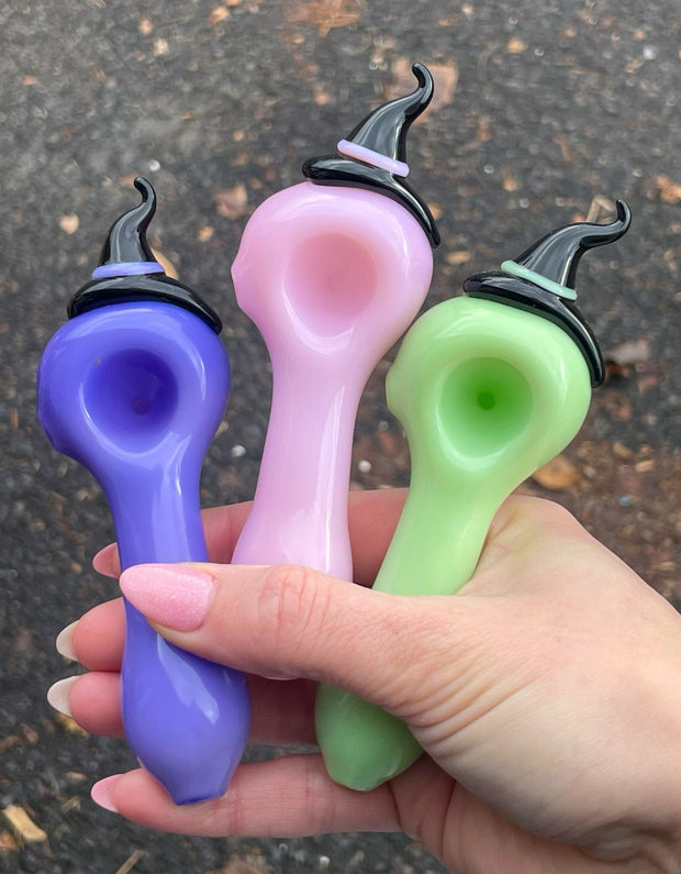 Witch Hat Halloween Glass Hand Pipe