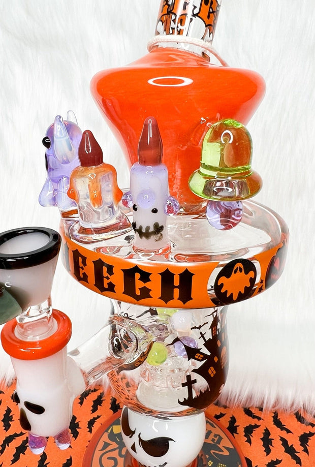 Cheech Halloween Pumpkin Glass Water Pipe/Dab Rig