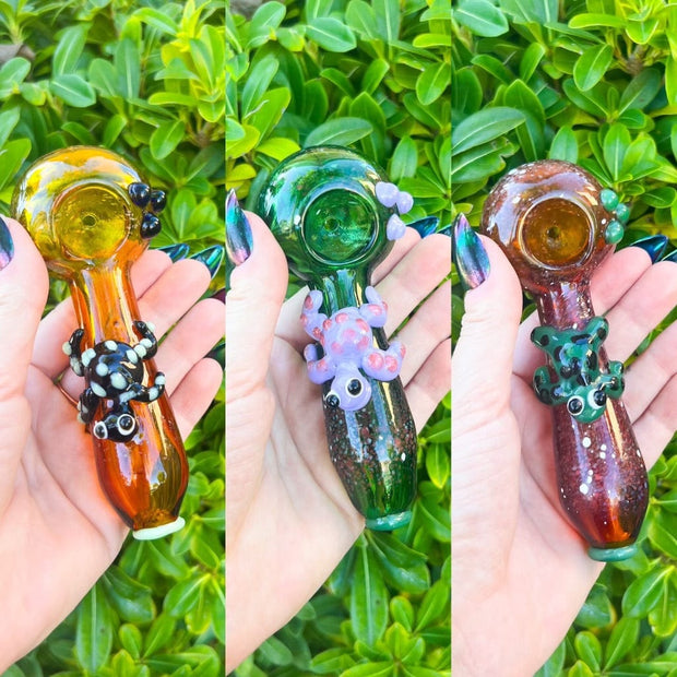 Cute Frog Glass Hand Pipe
