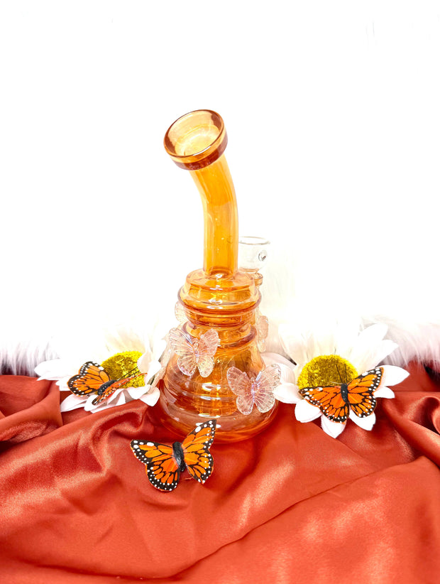 Adorable Amber Butterfly Dab Rig