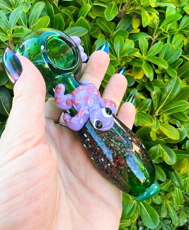 Cute Frog Glass Hand Pipe