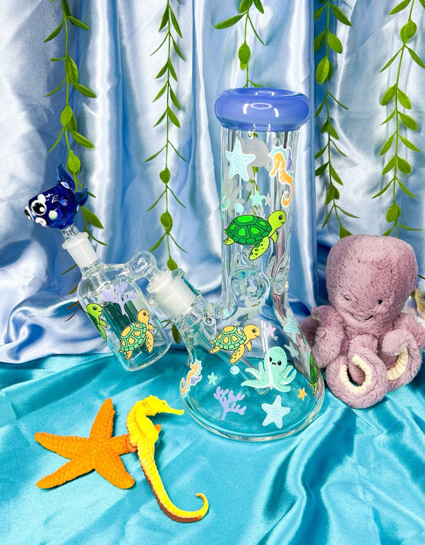 Under The Sea 10in Glass Water Pipe/Bong