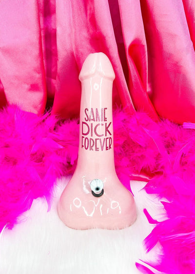 Same D Forever Bachelorette Glass Water Pipe/Bong