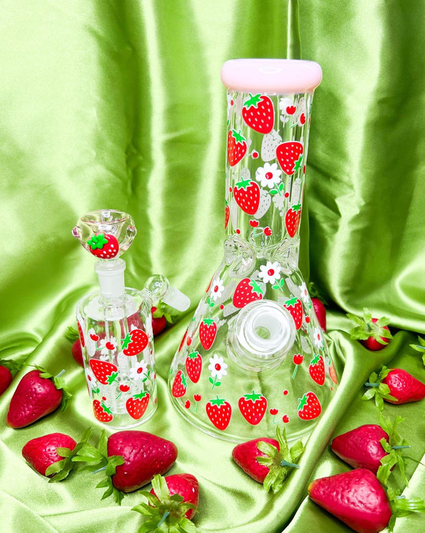 Pink Strawberry Daisies 10in Glass Water Pipe/Bong