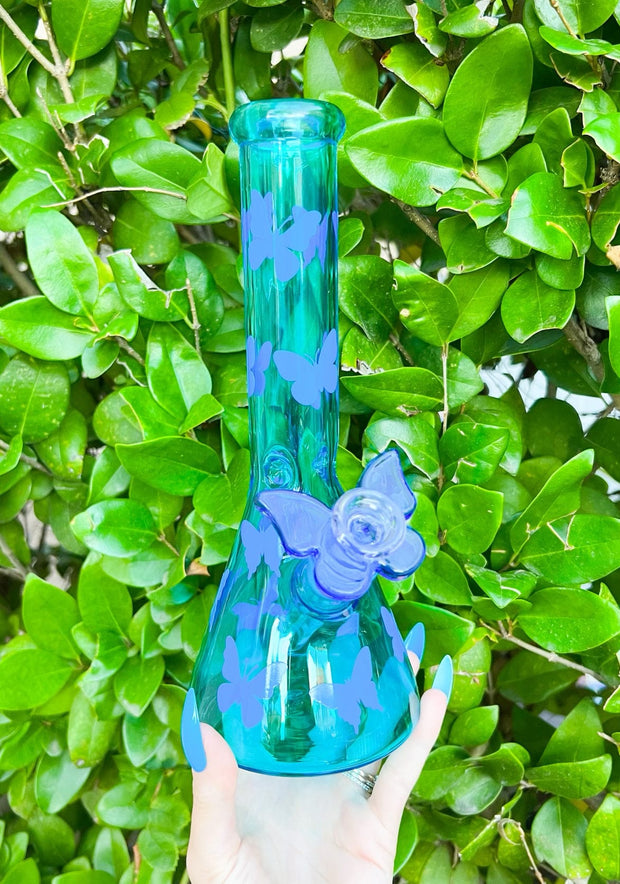 Side profile of the blue butterfly 10" beaker bong