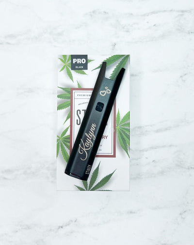 Stiiizy pro battery engrabed with a name and hearts