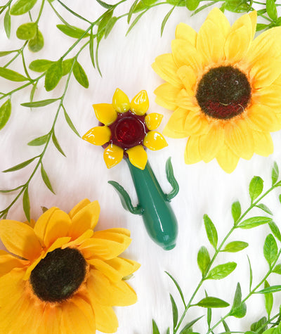 Green Sunflower Glass Hand Pipe