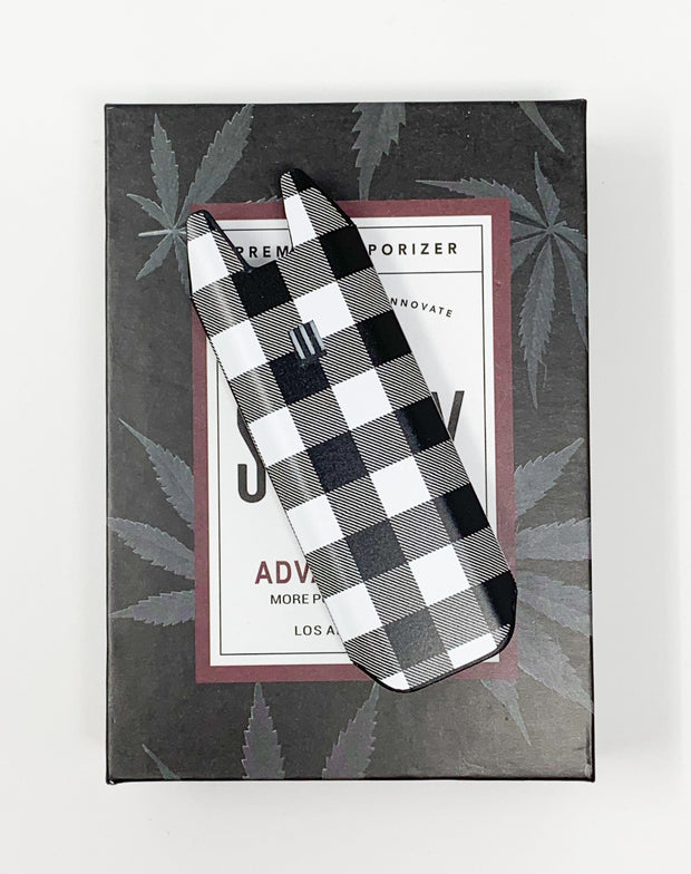 Biiig Stiiizy Buffalo Plaid White Black Vape Pen Starter Kit