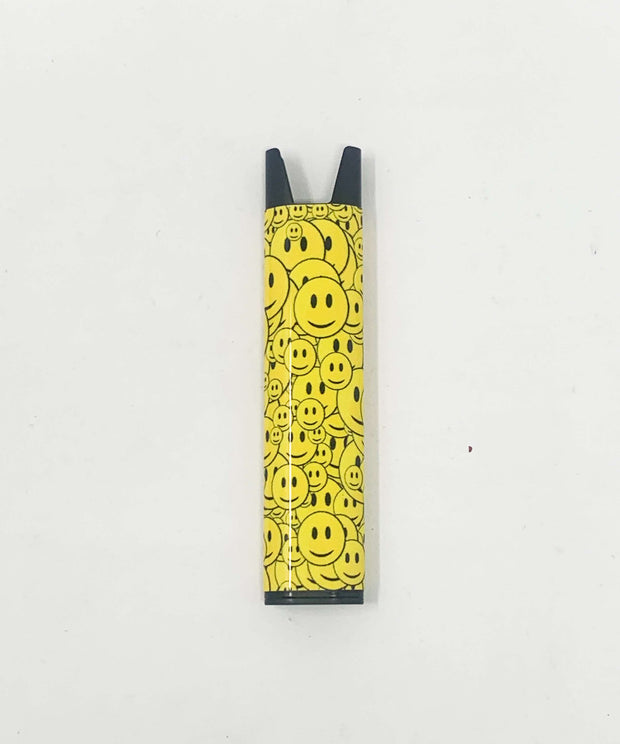 Stiiizy Pen Yellow Smiley Face Battery Starter Kit