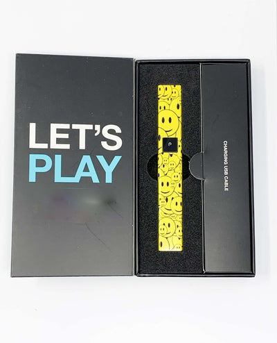 PlugPlay Yellow Smiley Faces Battery Starter Kit