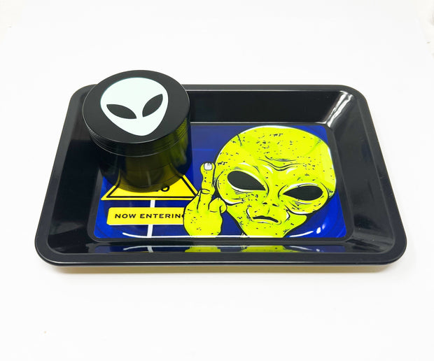 StayLit Design Glow In The Dark Alien Gift Box