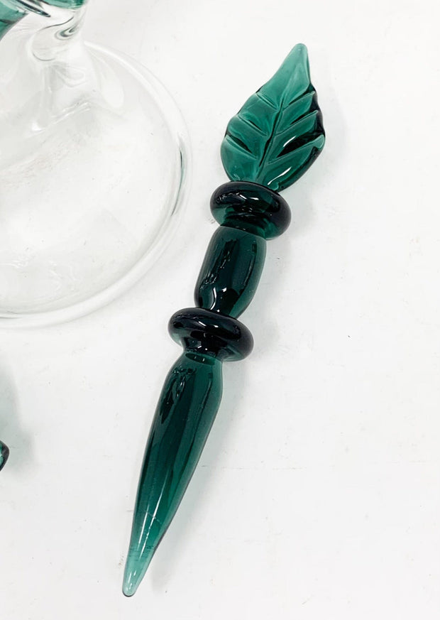 2KGlassWorks Emerald Green Horn Heady Glass Water Pipe/Dab Rig