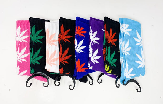 StayLit Weed Leaf Socks